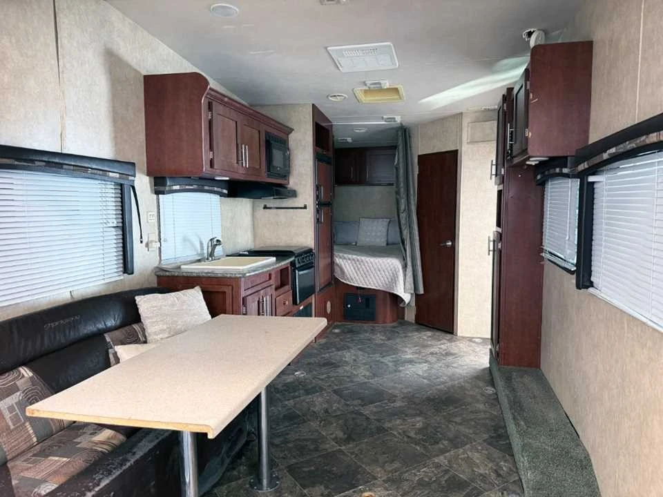 2015 Forest River - Image 17 of 21