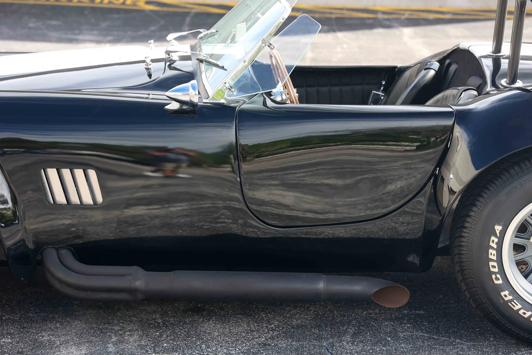 1965 Shelby Cobra 427 - Image 12 of 31