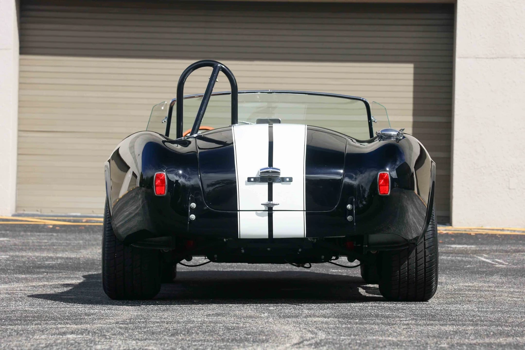 1965 Shelby Cobra 427 - Image 7 of 31