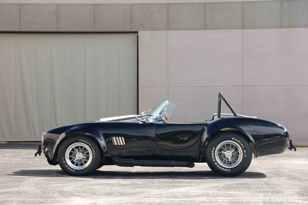 1965 Shelby Cobra 427 - Image 9 of 31