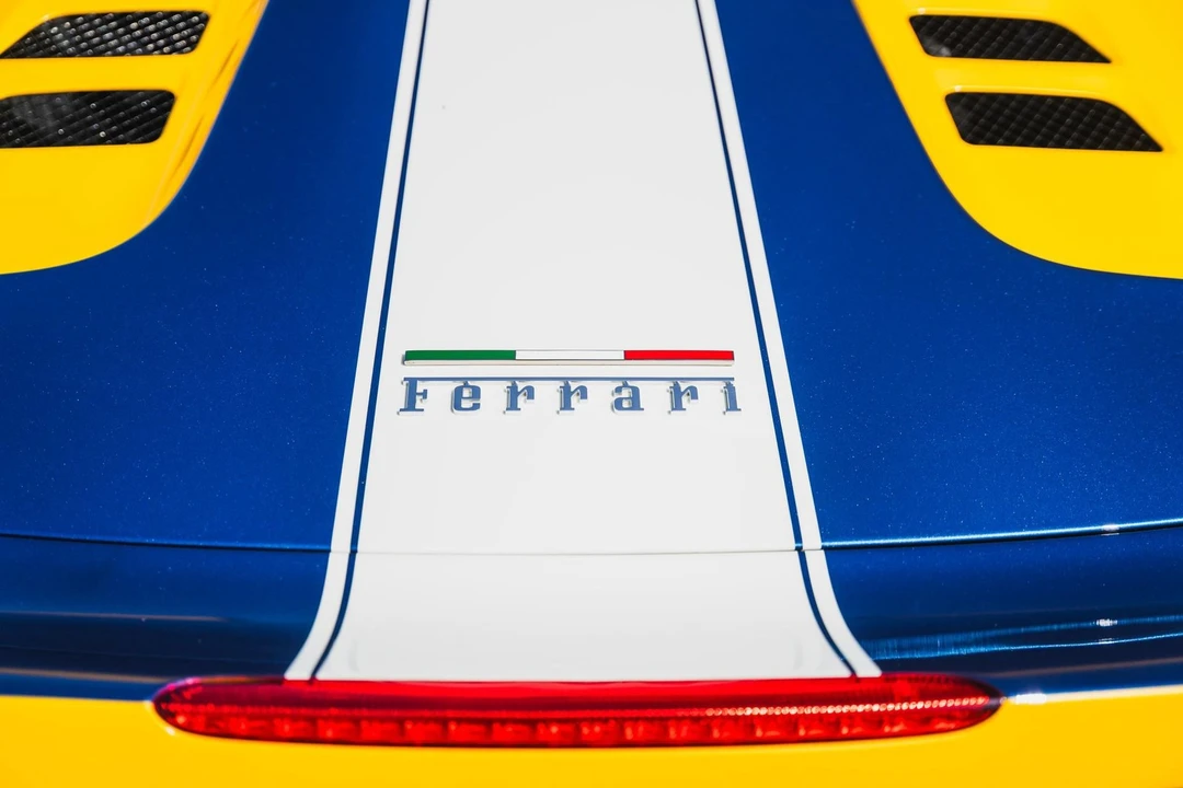 2015 Ferrari 458 Speciale Aperta - Image 20 of 31
