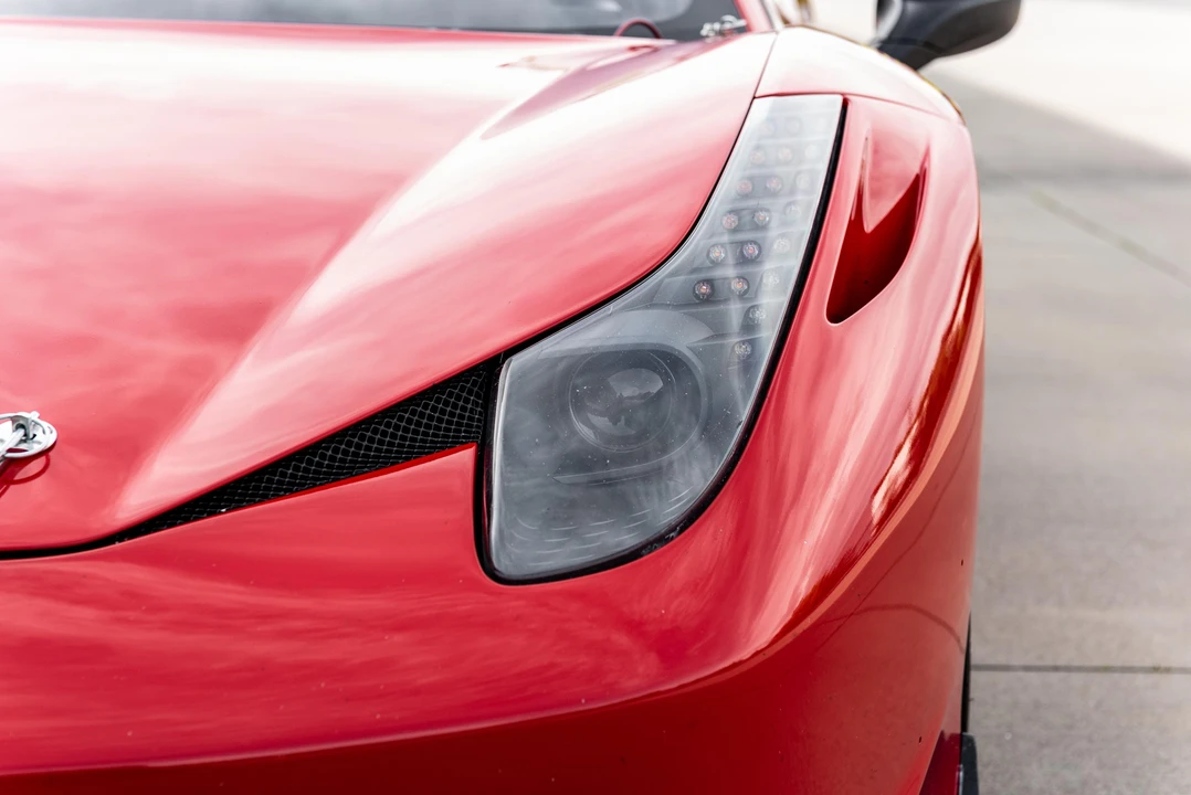 2015 Ferrari 458 - Image 19 of 31