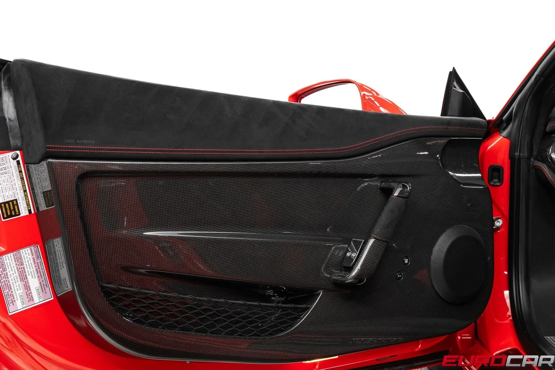 2015 Ferrari 458 Italia - Image 30 of 31