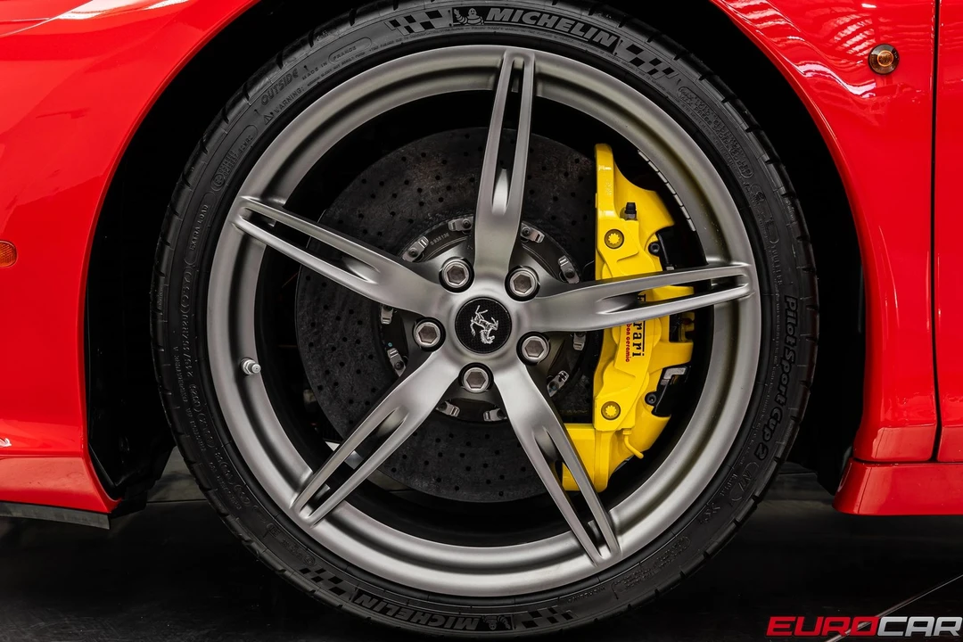 2015 Ferrari 458 Italia - Image 27 of 31