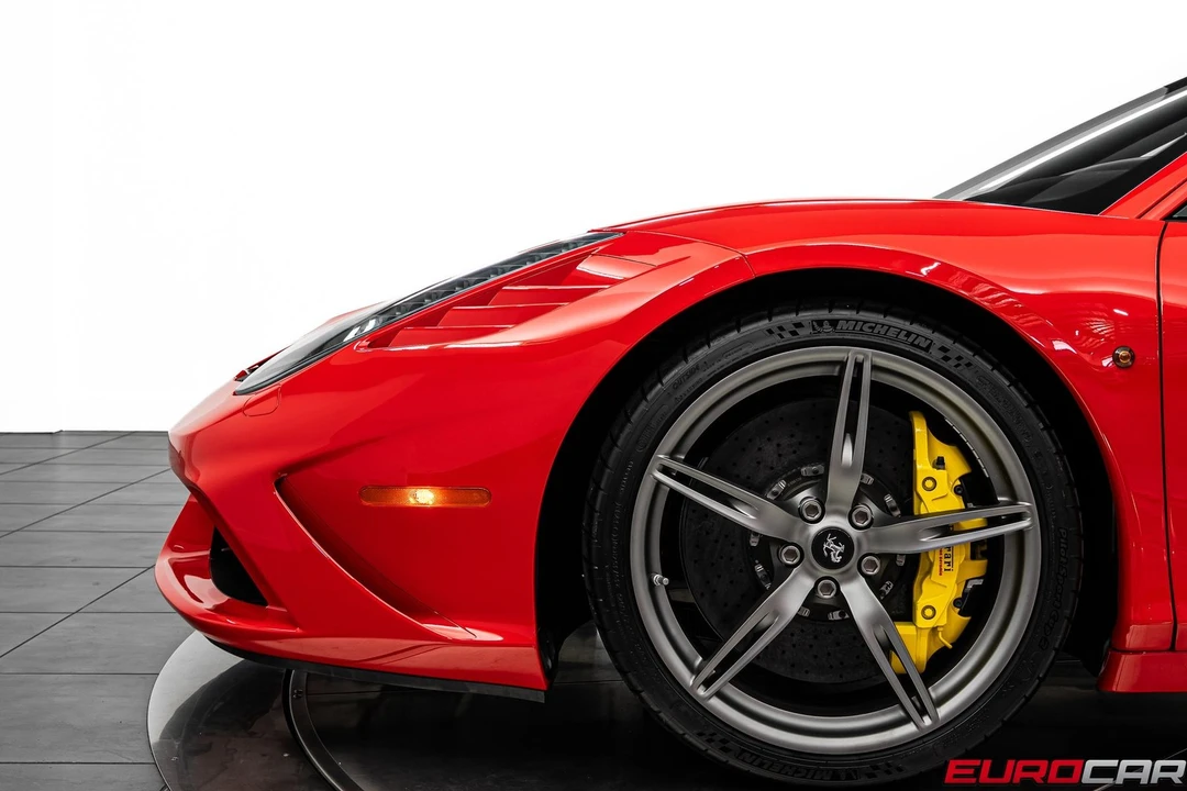 2015 Ferrari 458 Italia - Image 15 of 31
