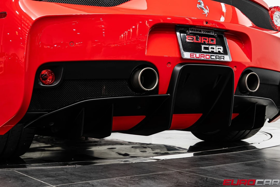 2015 Ferrari 458 Italia - Image 26 of 31