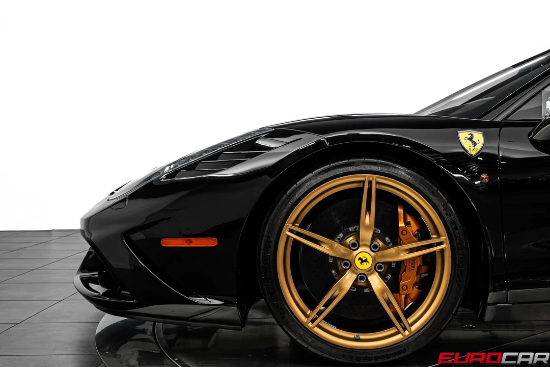 2015 Ferrari 458 Italia - Image 15 of 31