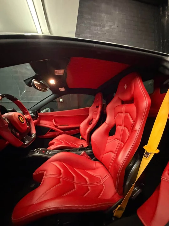 2015 Ferrari 458 Italia - Image 5 of 5