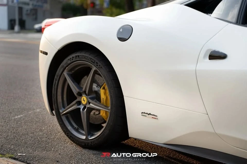 2015 Ferrari 458 Italia - Image 5 of 19