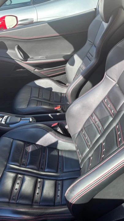 2015 Ferrari 458 Italia - Image 5 of 6