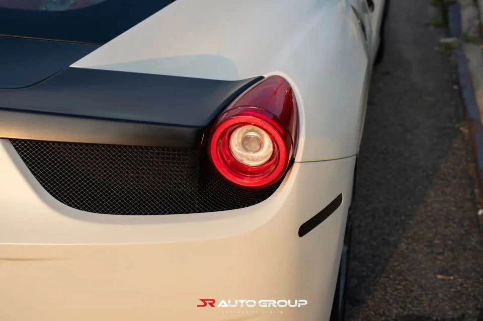 2015 Ferrari 458 Italia - Image 9 of 18