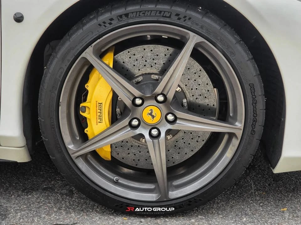 2015 Ferrari 458 Italia - Image 14 of 20