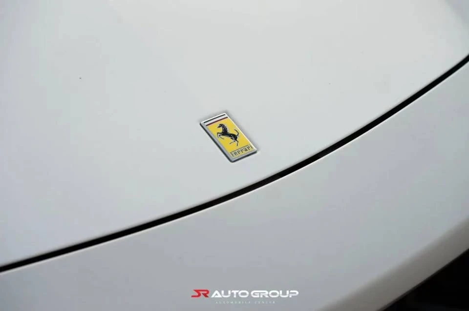 2015 Ferrari 458 Italia - Image 16 of 20