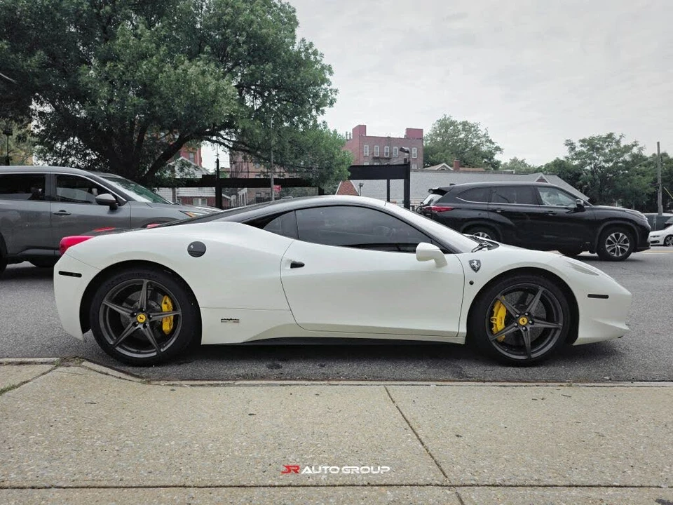 2015 Ferrari 458 Italia - Image 6 of 31