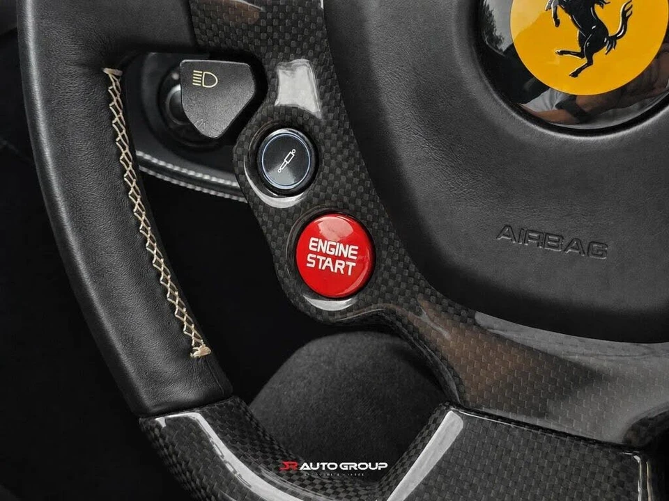 2015 Ferrari 458 Italia - Image 25 of 31