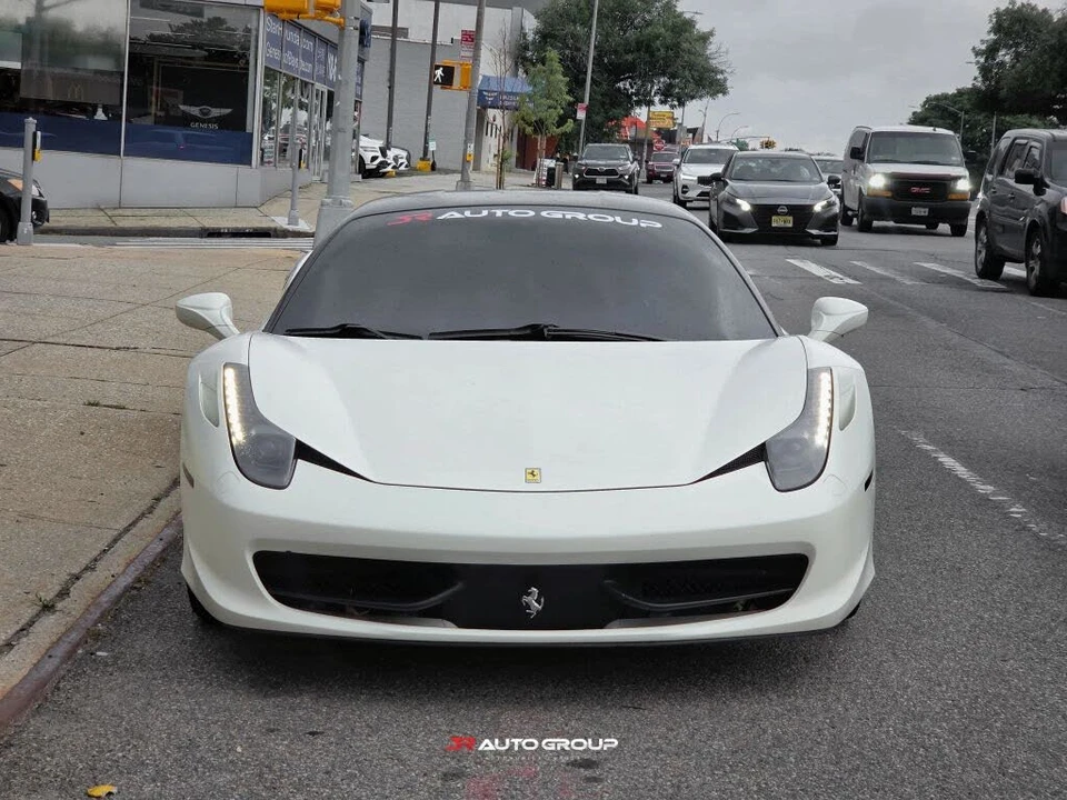 2015 Ferrari 458 Italia - Image 4 of 31