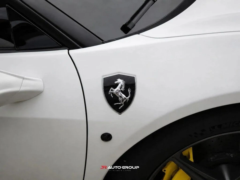 2015 Ferrari 458 Italia - Image 16 of 31