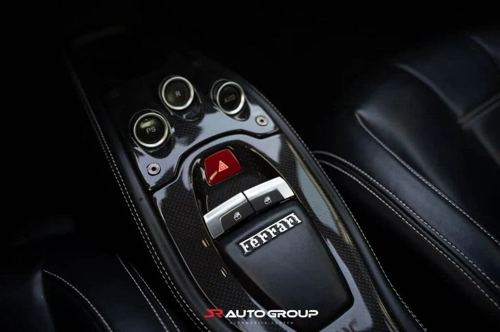 2015 Ferrari 458 Italia - Image 31 of 31
