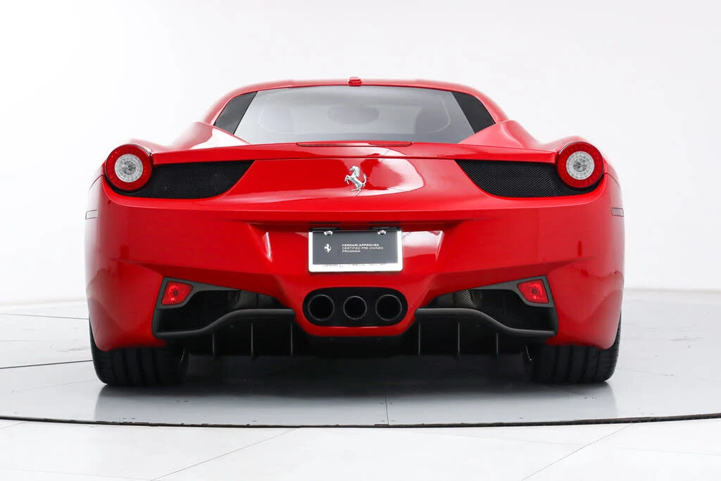 2015 Ferrari 458 Italia - Image 8 of 31