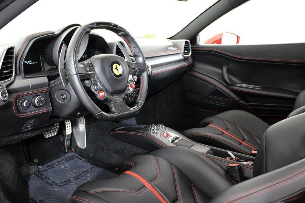 2015 Ferrari 458 Italia - Image 2 of 31