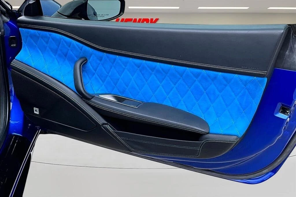 2015 Ferrari 458 Italia - Image 25 of 31