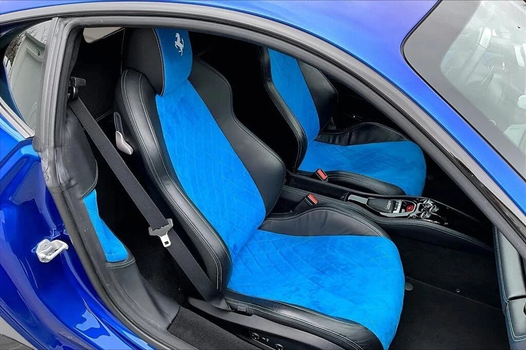 2015 Ferrari 458 Italia - Image 26 of 31