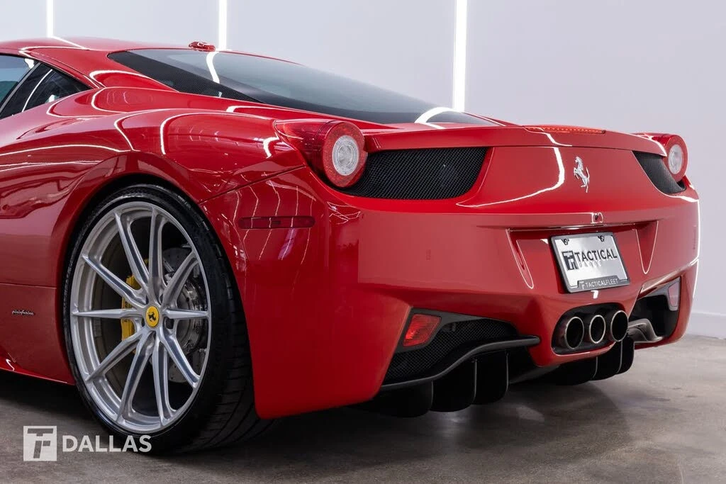 2015 Ferrari 458 Italia - Image 10 of 31
