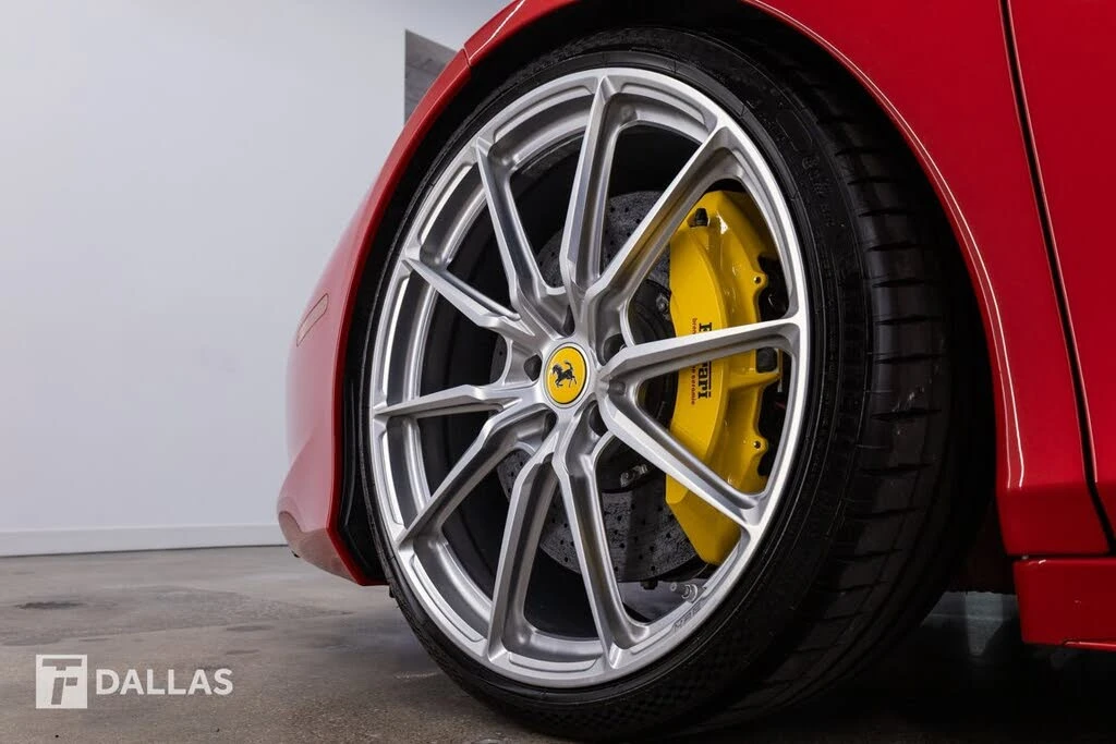 2015 Ferrari 458 Italia - Image 21 of 31