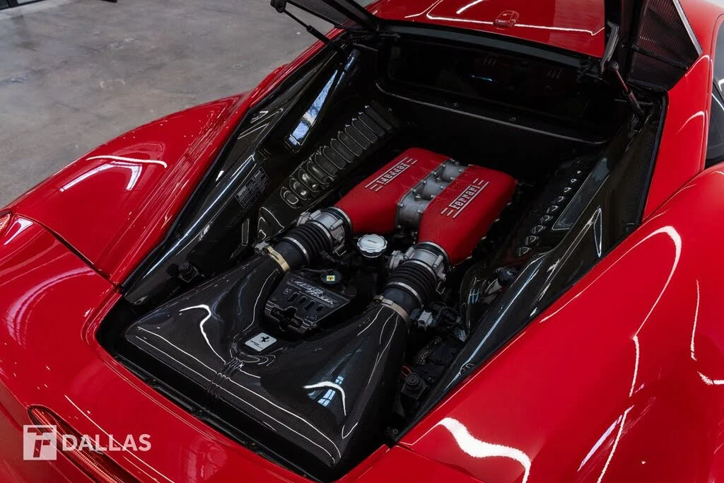 2015 Ferrari 458 Italia - Image 16 of 31