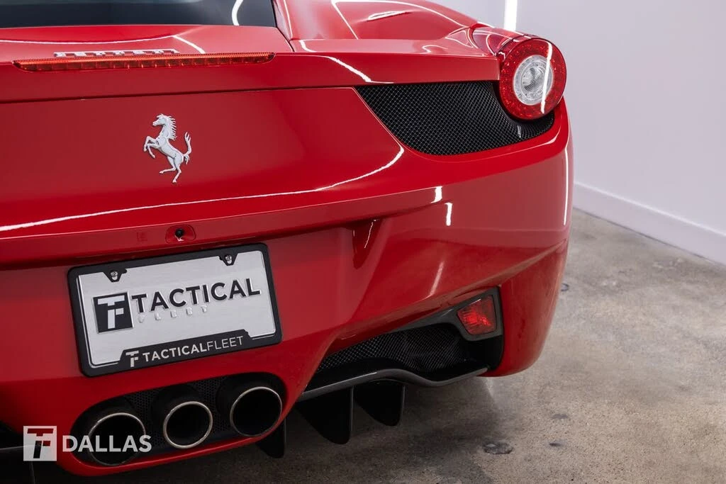 2015 Ferrari 458 Italia - Image 11 of 31