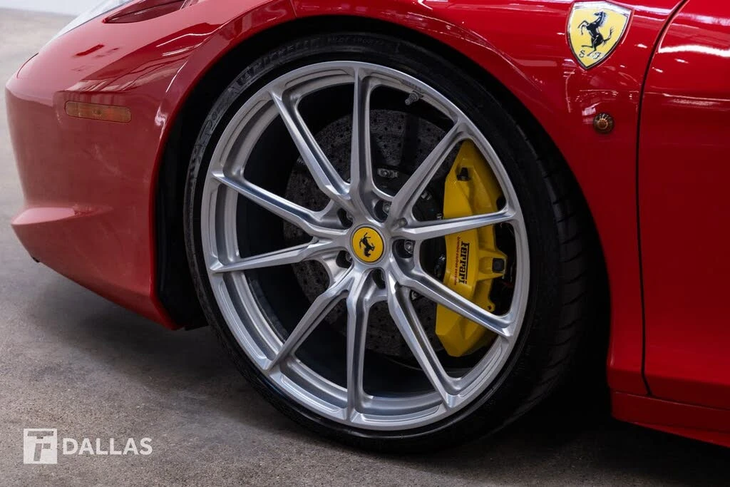 2015 Ferrari 458 Italia - Image 3 of 31