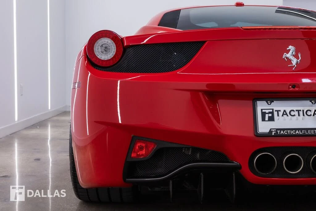 2015 Ferrari 458 Italia - Image 23 of 31