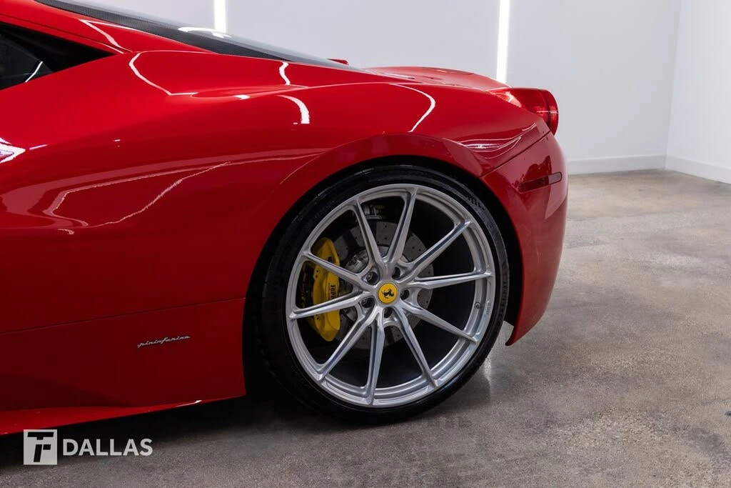 2015 Ferrari 458 Italia - Image 4 of 31