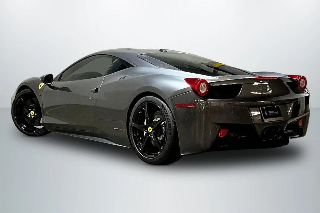 2015 Ferrari 458 Italia - Image 5 of 30