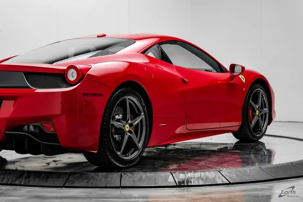 2015 Ferrari 458 Italia - Image 24 of 31