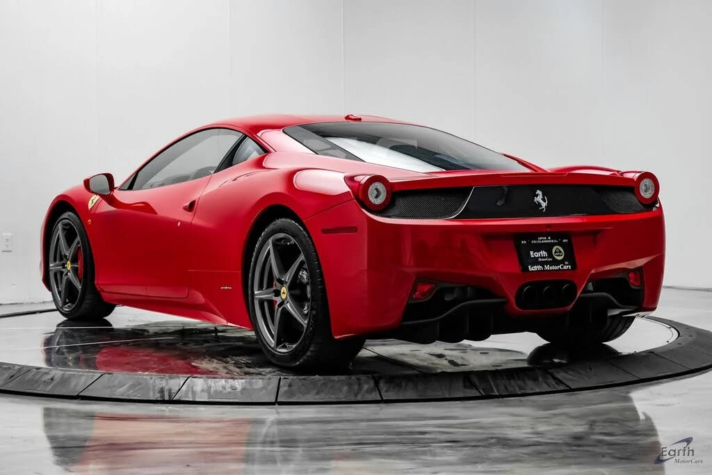 2015 Ferrari 458 Italia - Image 13 of 31