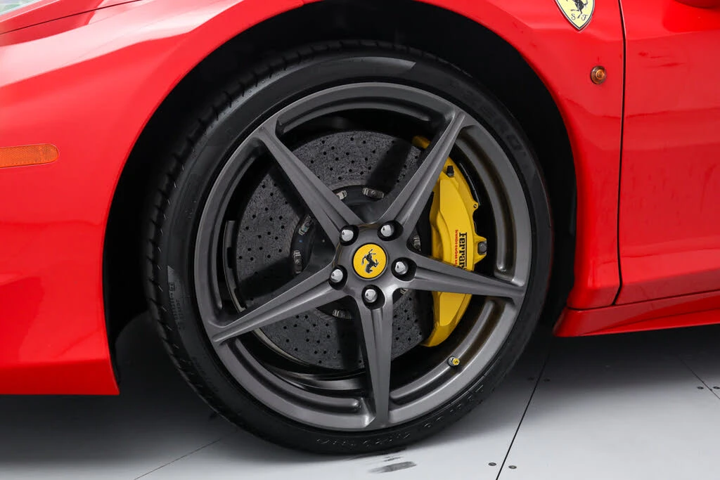 2015 Ferrari 458 Italia - Image 14 of 31