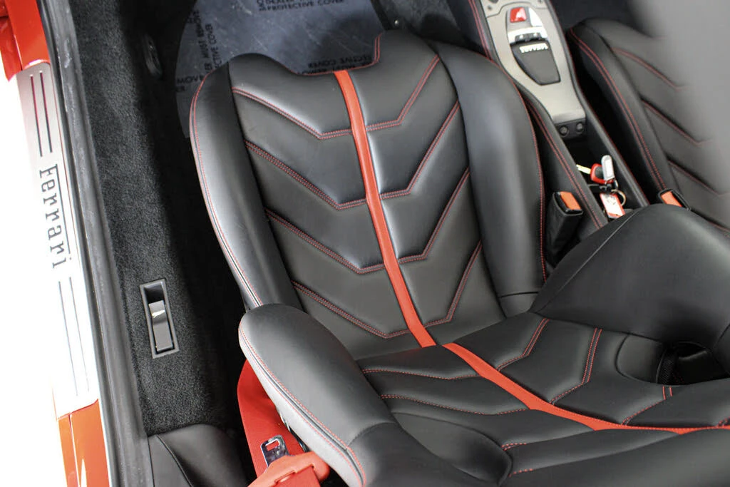 2015 Ferrari 458 Italia - Image 26 of 31