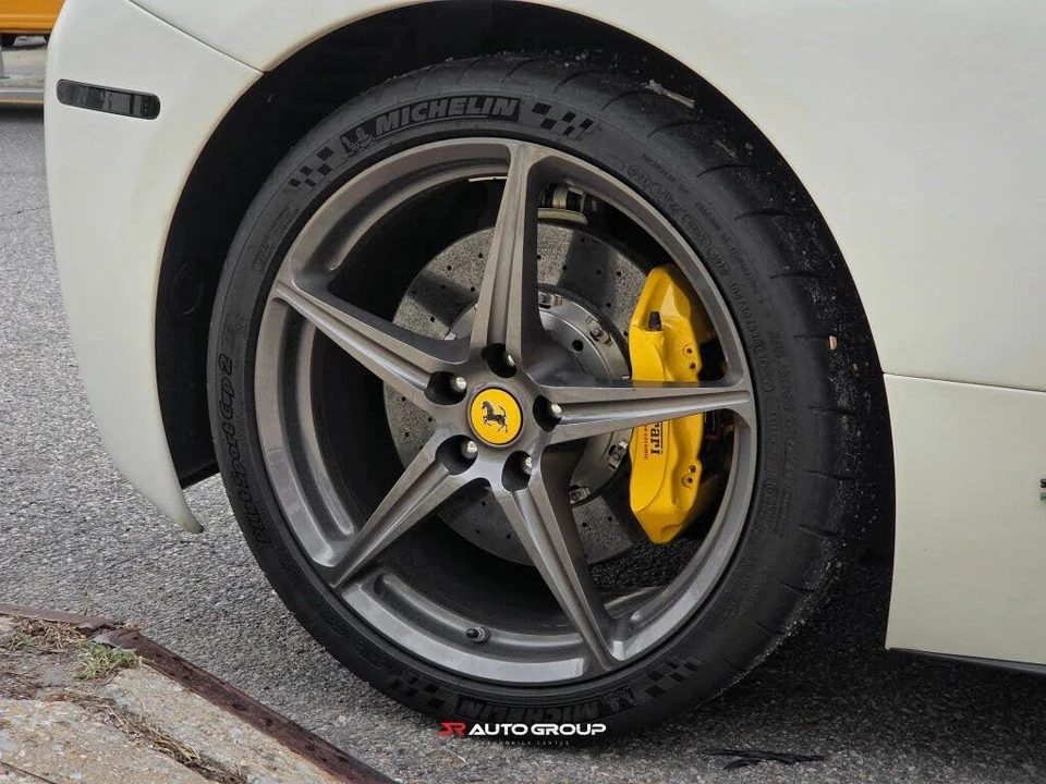 2015 Ferrari 458 Italia - Image 12 of 31