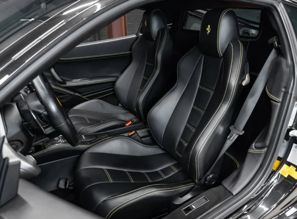2015 Ferrari 458 Italia - Image 6 of 8