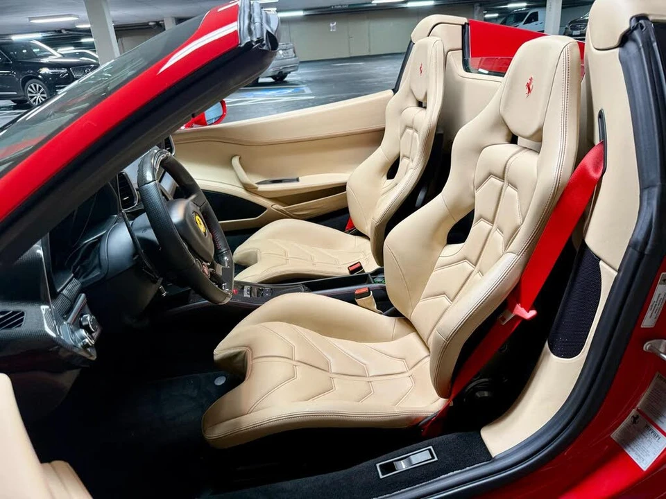 2015 Ferrari 458 Spider - Image 21 of 31