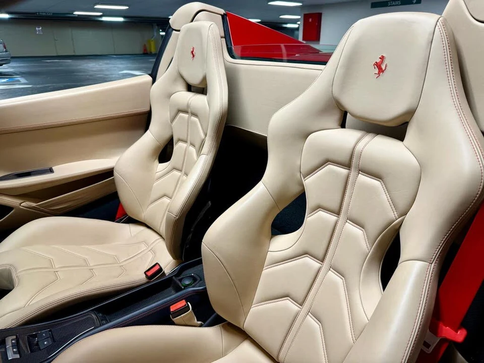 2015 Ferrari 458 Spider - Image 22 of 31