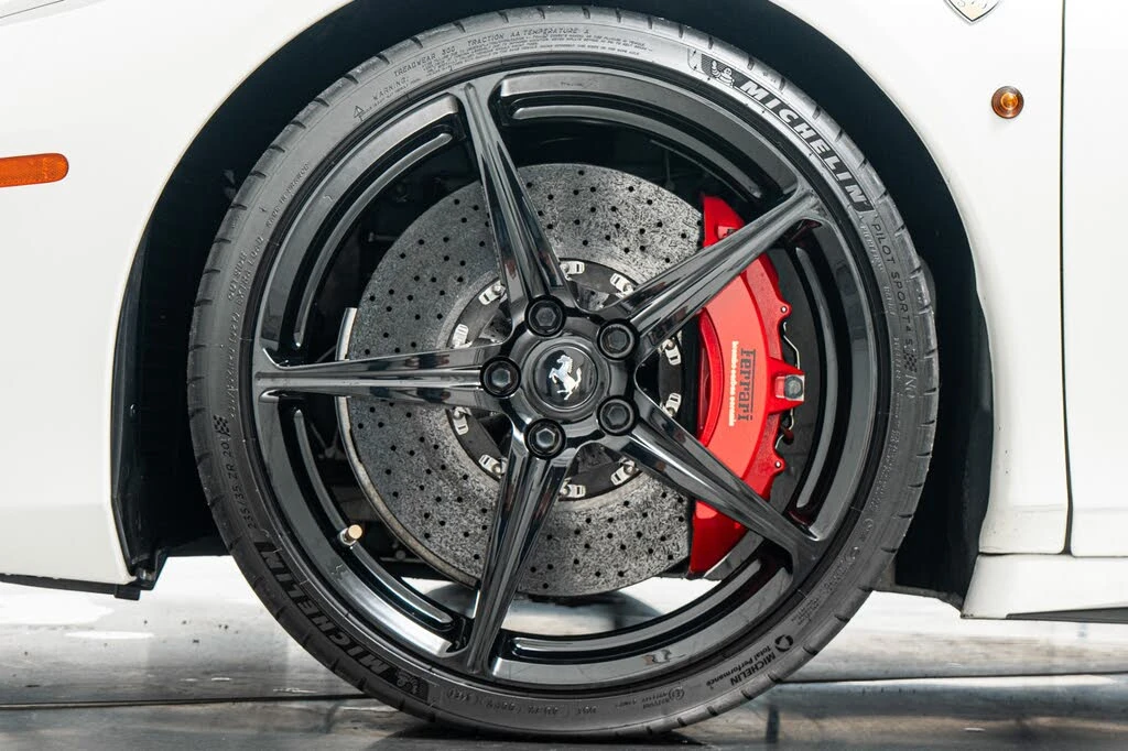 2015 Ferrari 458 Spider - Image 10 of 31
