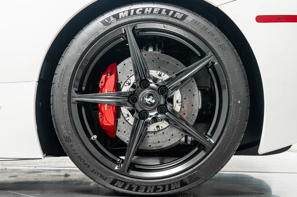 2015 Ferrari 458 Spider - Image 11 of 31