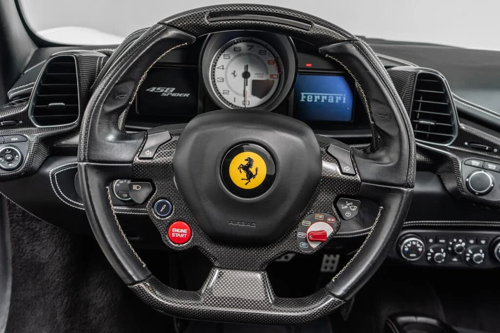 2015 Ferrari 458 Spider - Image 15 of 31