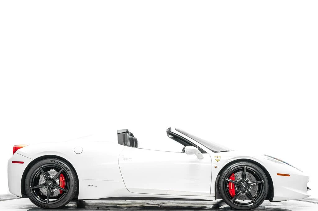 2015 Ferrari 458 Spider - Image 2 of 31