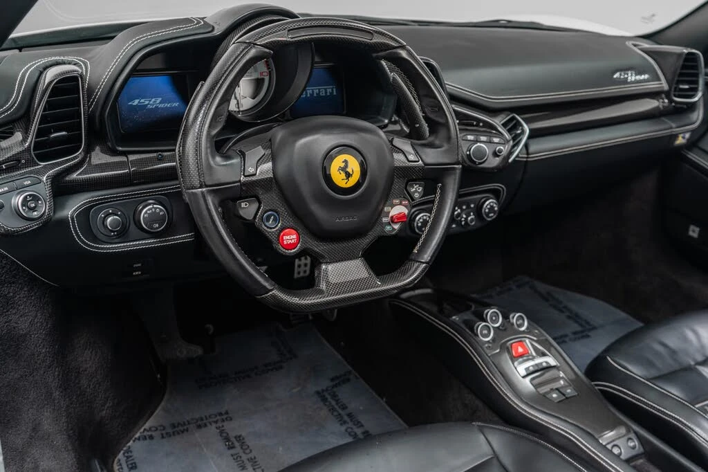 2015 Ferrari 458 Spider - Image 13 of 31