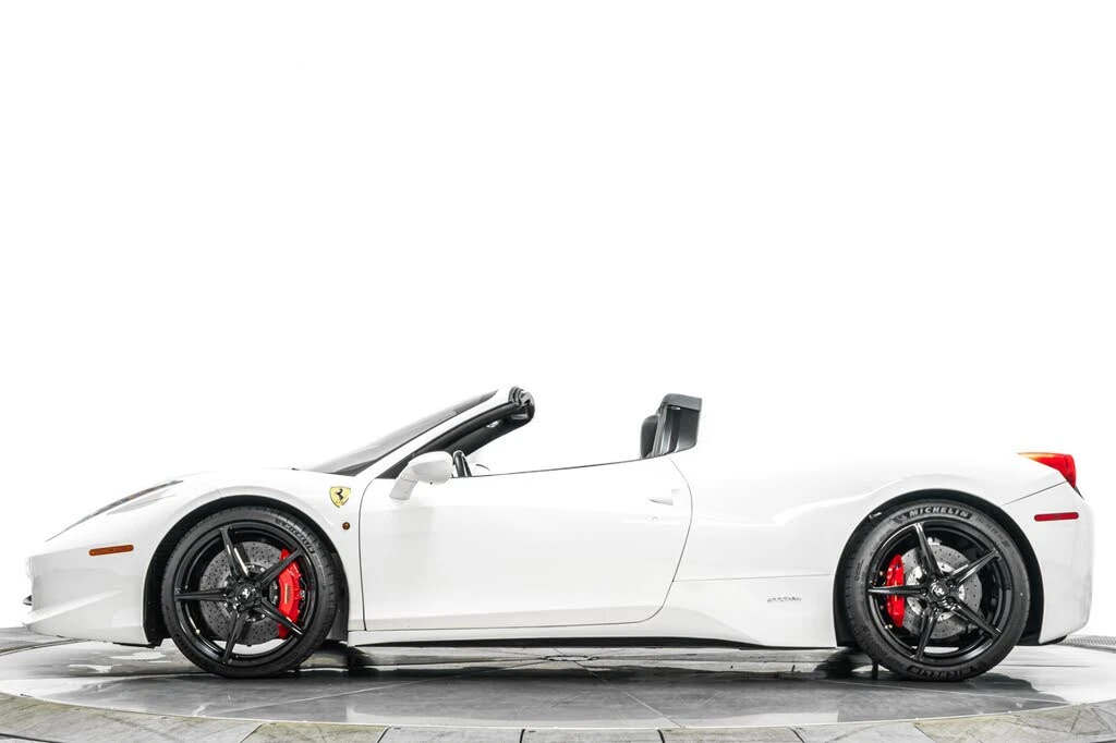 2015 Ferrari 458 Spider - Image 6 of 31
