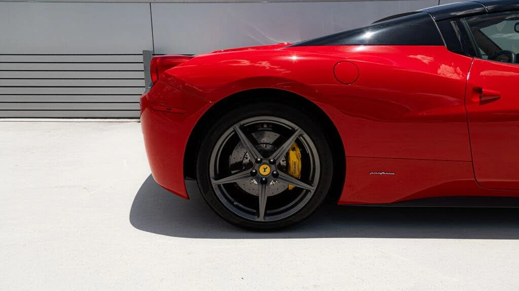 2015 Ferrari 458 Spider - Image 9 of 31