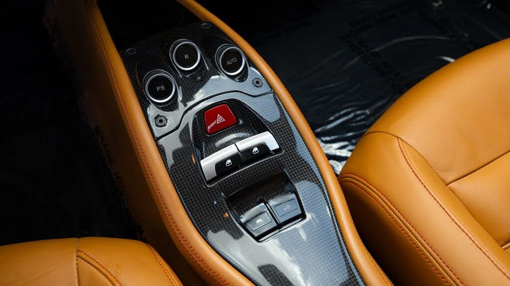 2015 Ferrari 458 Spider - Image 8 of 31